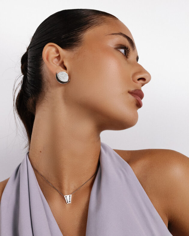 Gibbos Moon Earring - Image 2